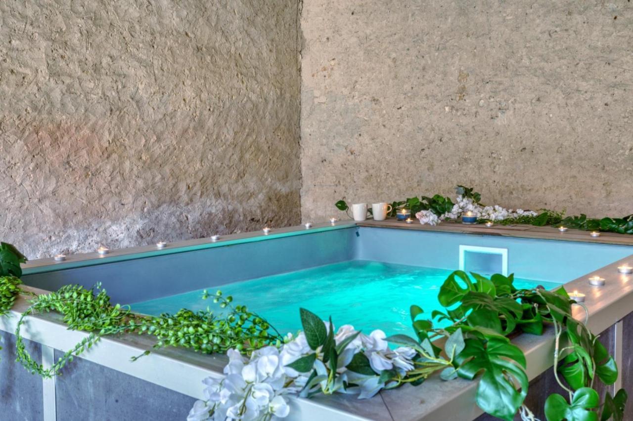 Crazy Villa Le Petit Belair 18 - Heated Pool - Foot - 2H Paris - 30P Aubigny-sur-Nère Exterior foto